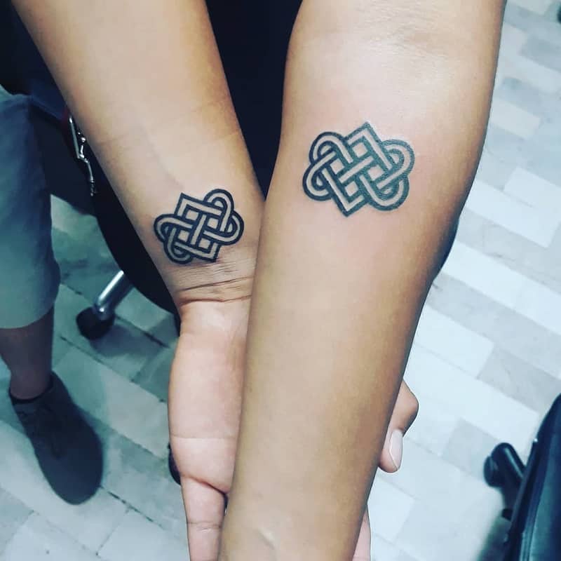 Love Knot Tattoo on the Wrist of women
