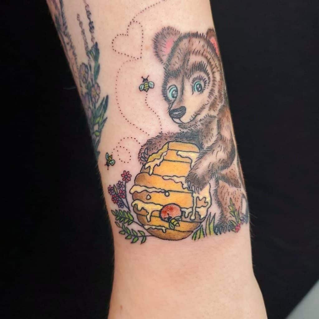 Beehive tattoo 3