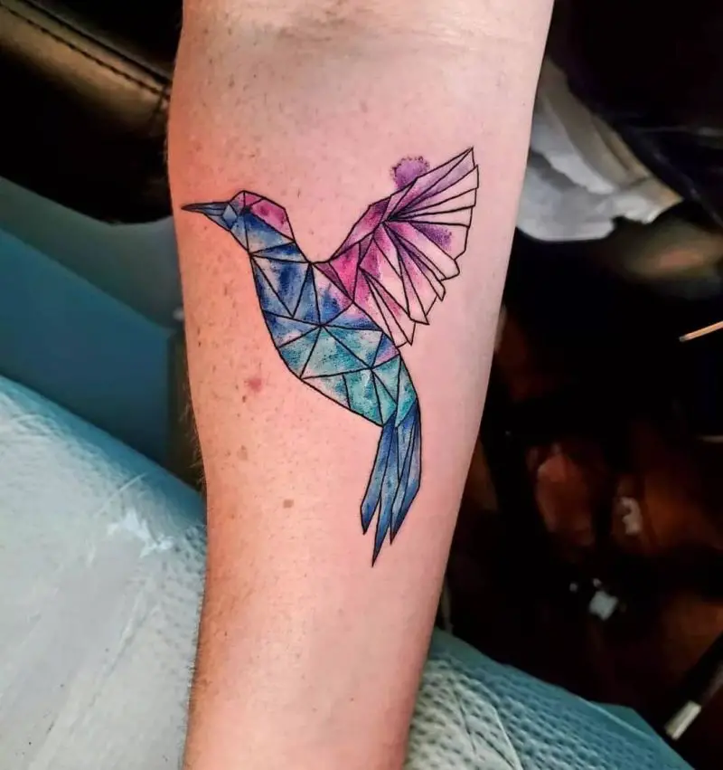  Dimensional Hummingbird Tattoos 3