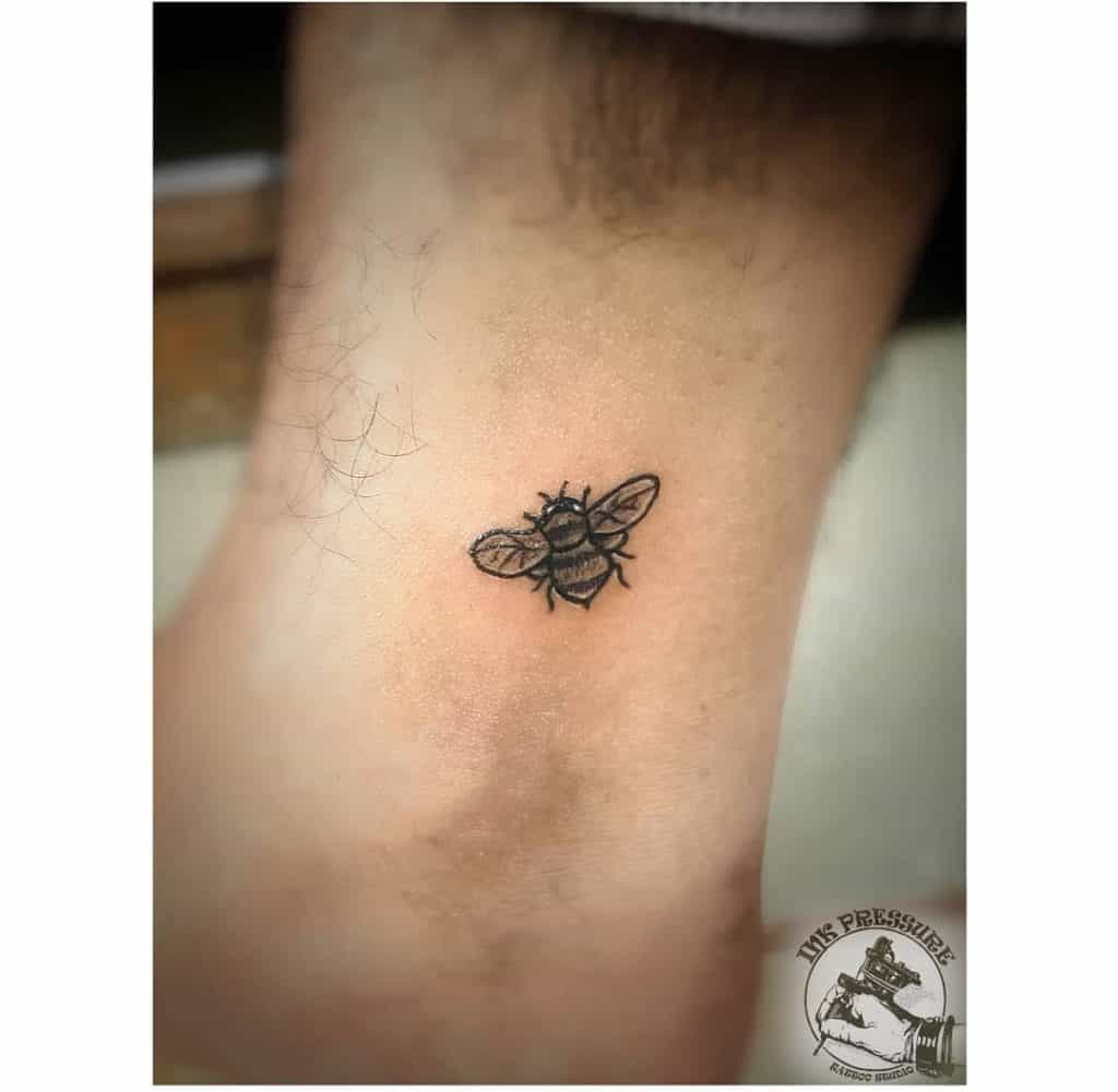 Tiny bee tattoo 5