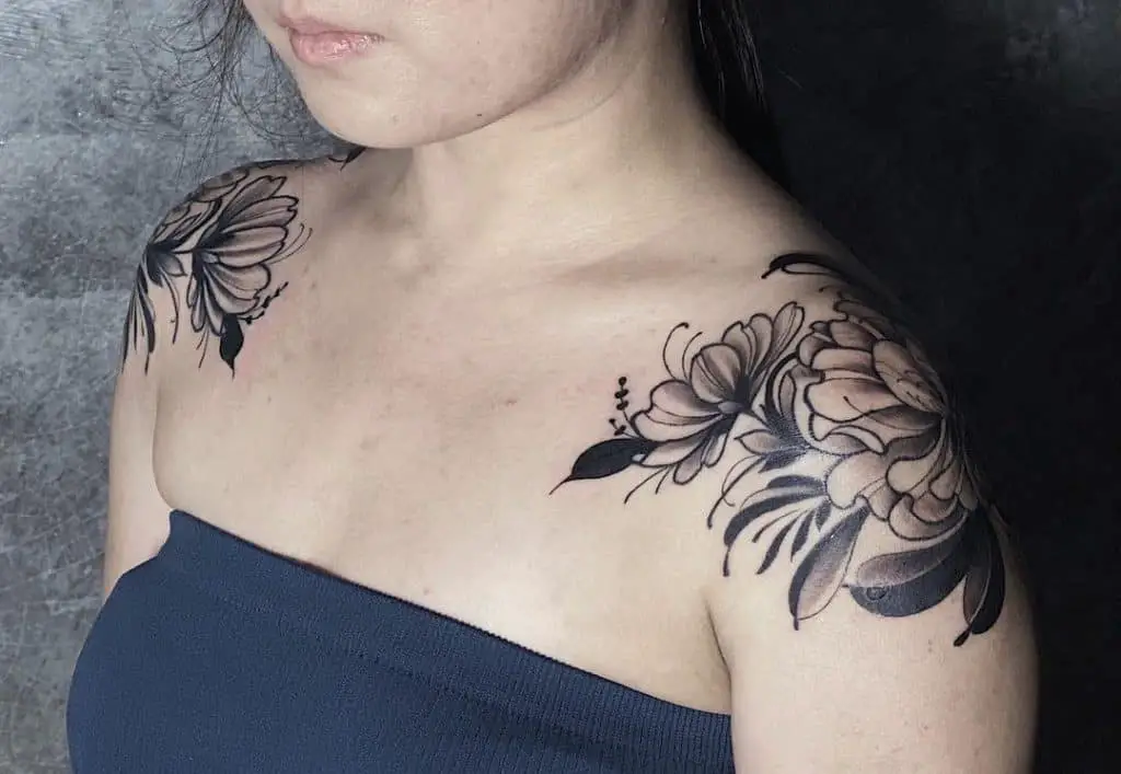 Black Ink Shoulder Flower Tattoo 