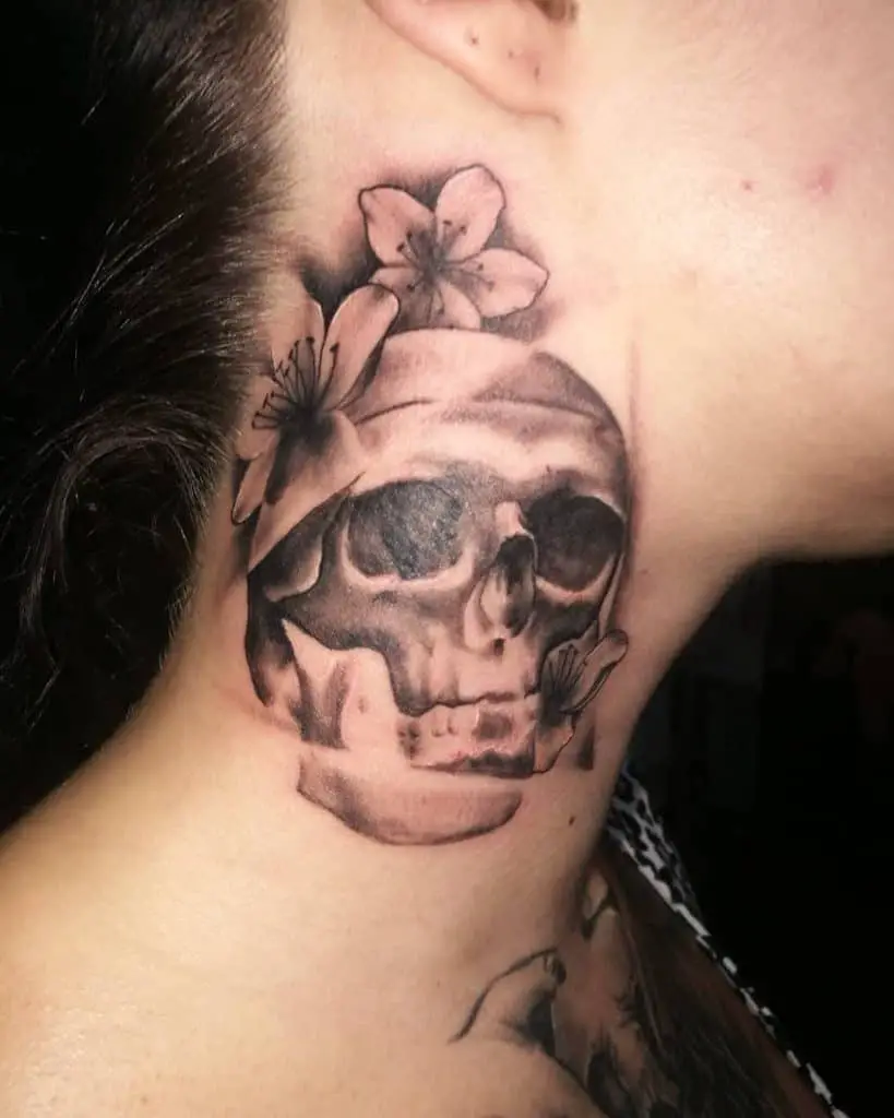 Women Side neck tattoo 3