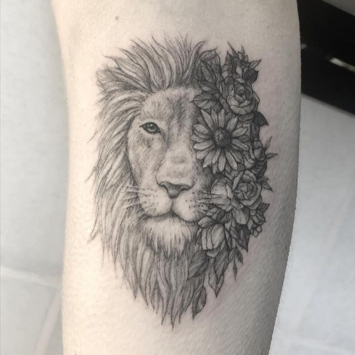 15 Tips for Tattoos That Look Better as You Age 54 Grayscale tattoo that age well 3