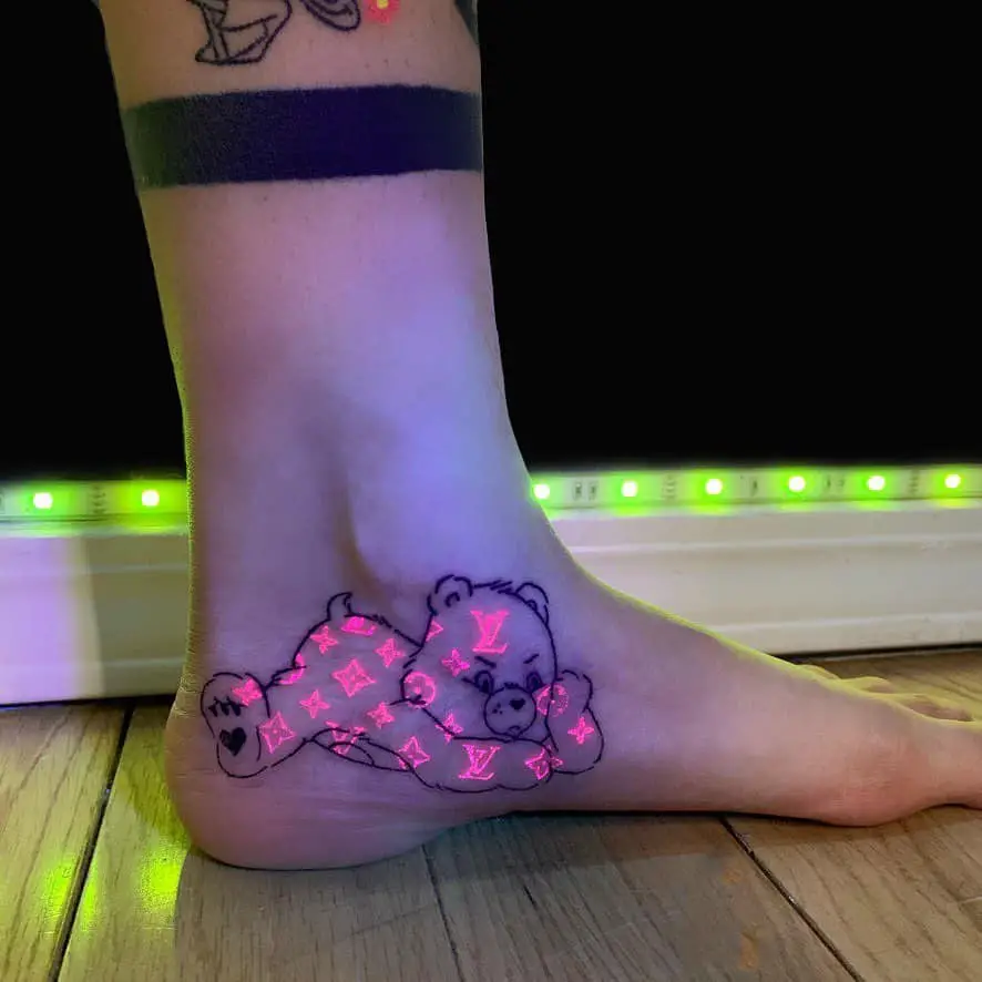 Pros Cons of UV ink tattoos 1