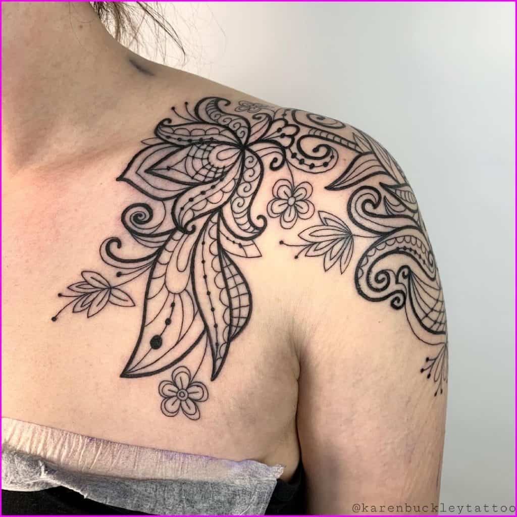 15 Tips for Tattoos That Look Better as You Age 38 Shoulder tattoo that age well 1