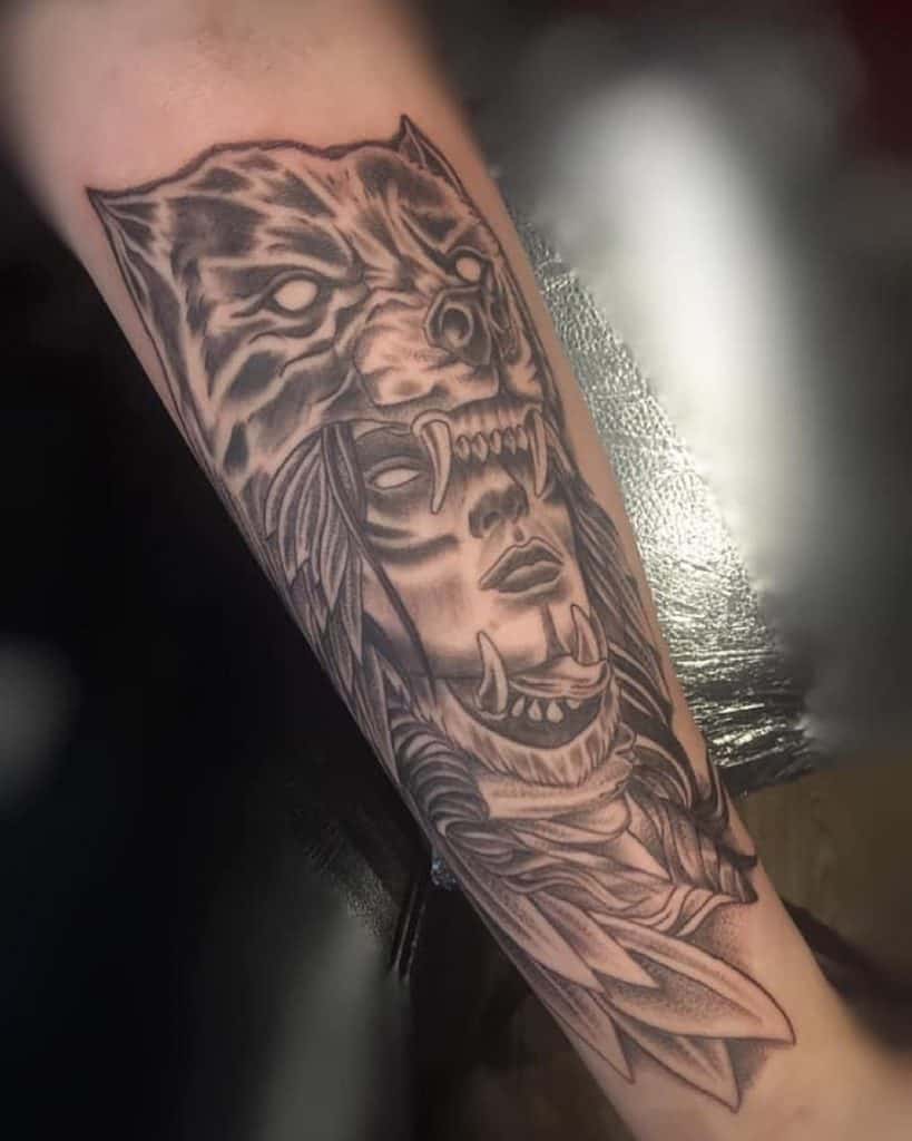 15 Tips for Tattoos That Look Better as You Age 4 Tattoos on the flat of the forearm 2