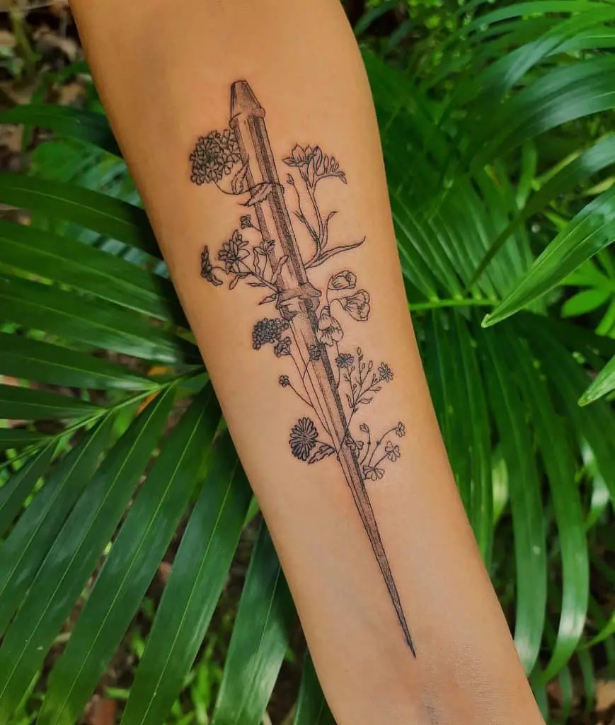 Tattoos on the flat of the forearm 3