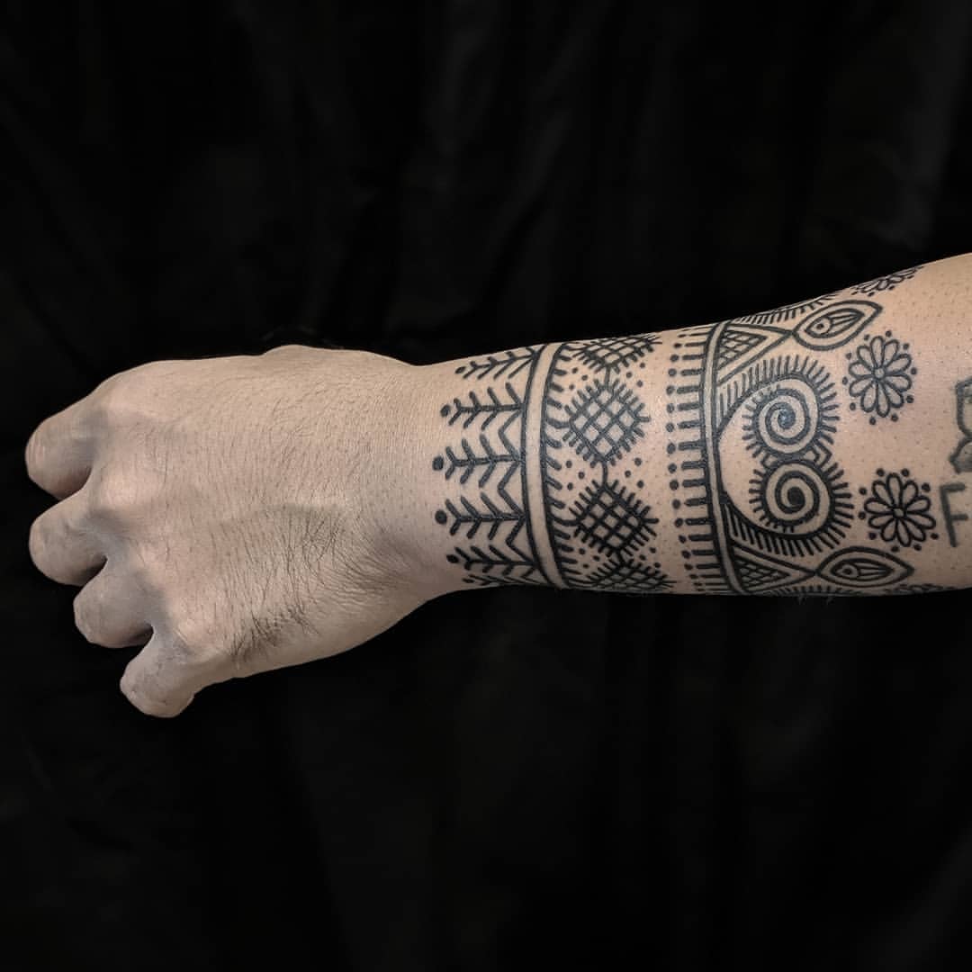 Indian Tribal Tattoos 4