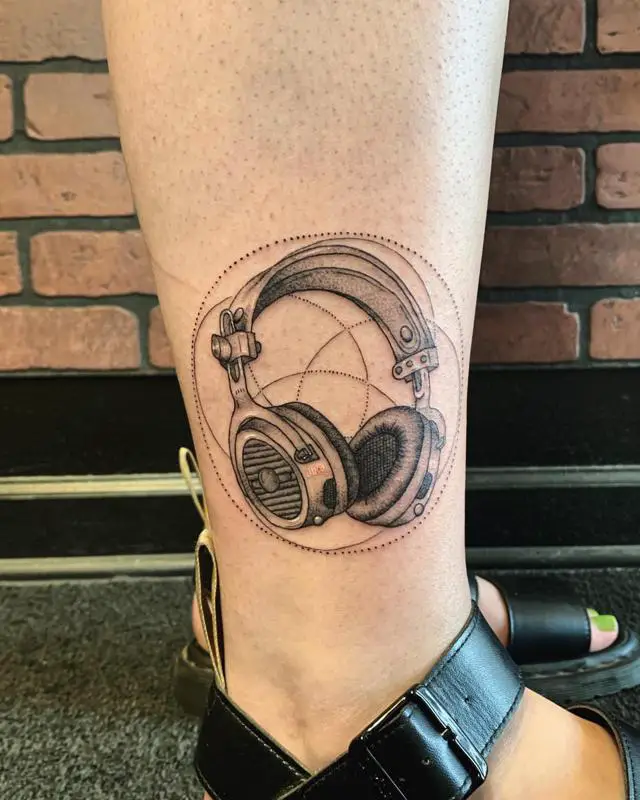 Headphones Tattoo Design 1