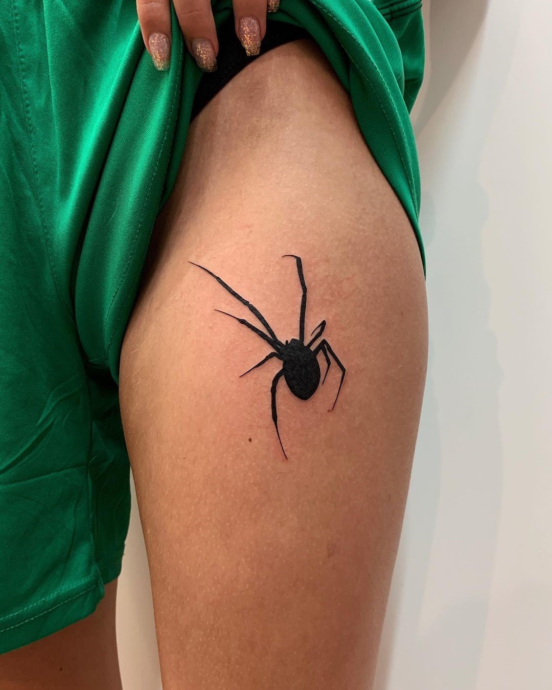 Thigh Traditional Spider Tattoo 