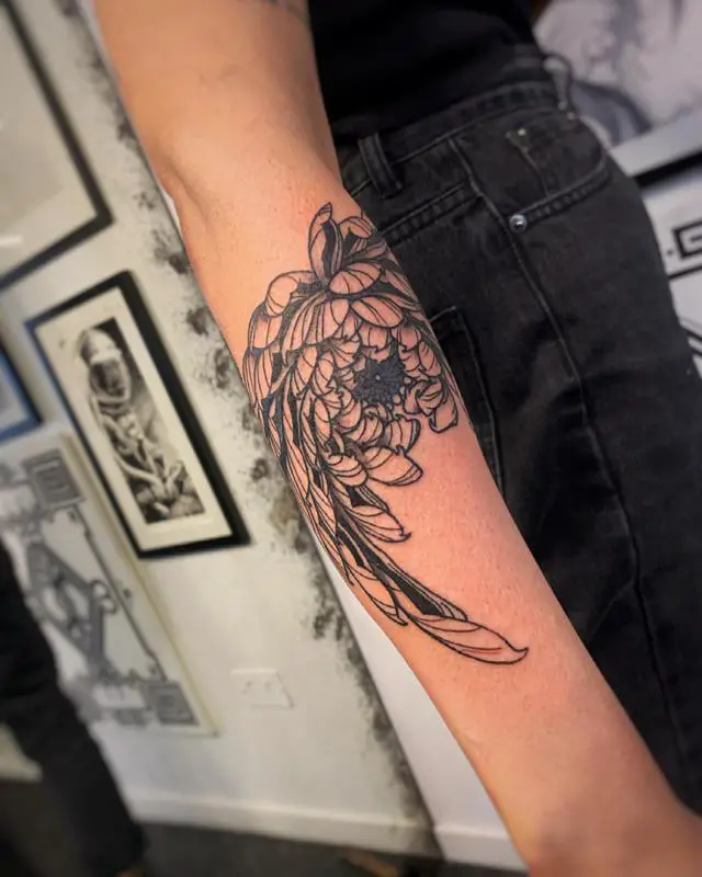 Chrysanthemum Outline Tattoo 1