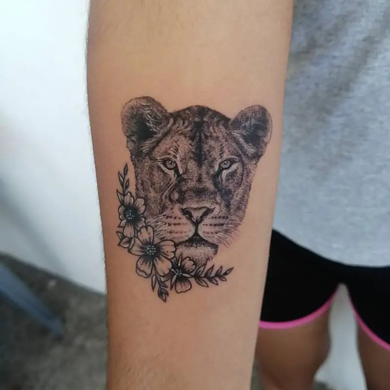 Female Lion Tattoo 2