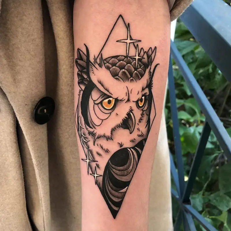Neo-Traditional Owl Tattoo 2