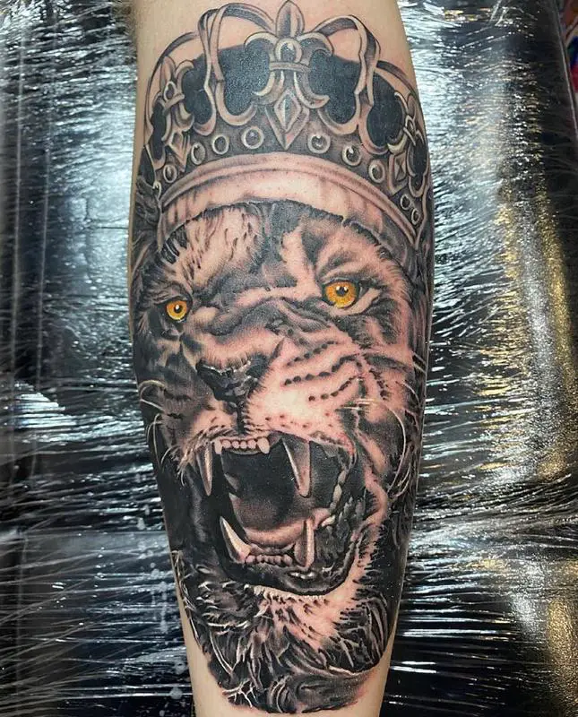 Roaring Lion With Crown Tattoo 1