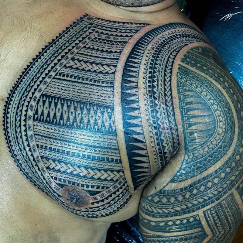 Shark Teeth Polynesian Tattoo Designs 3