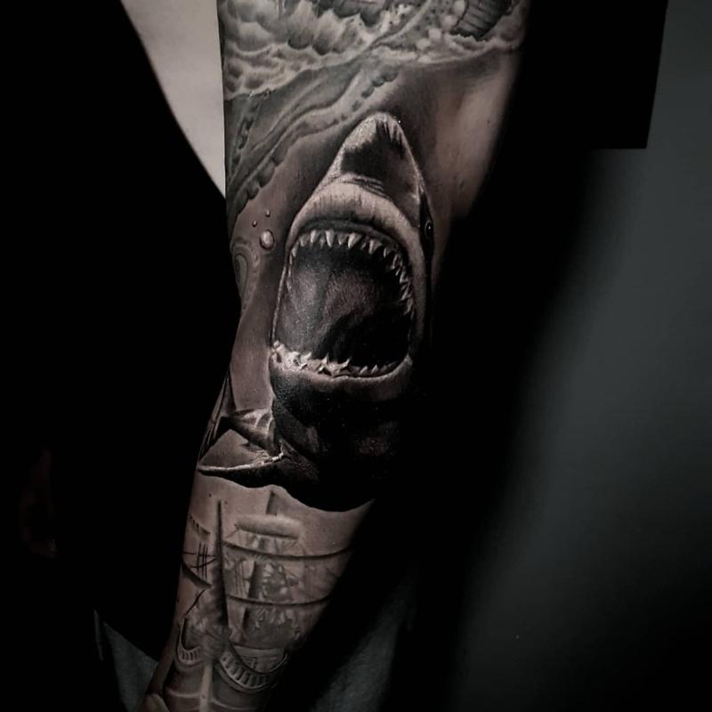 Very Realistic Shark Tattoo Design
